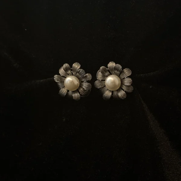 Oxidised Earring