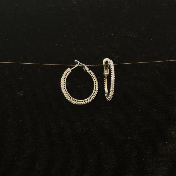 DIAMOND EARINGS