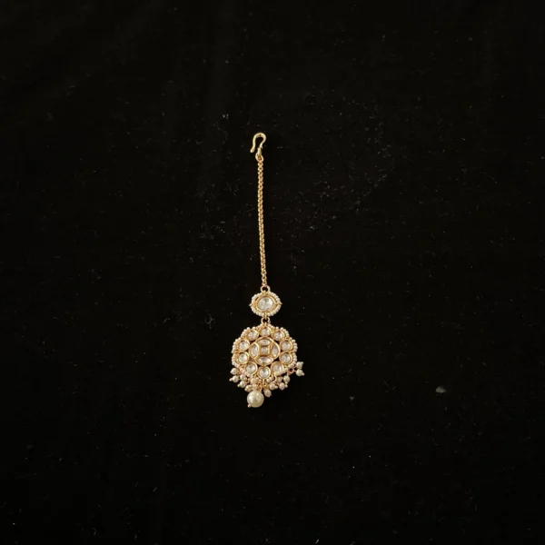 mangtika kundan