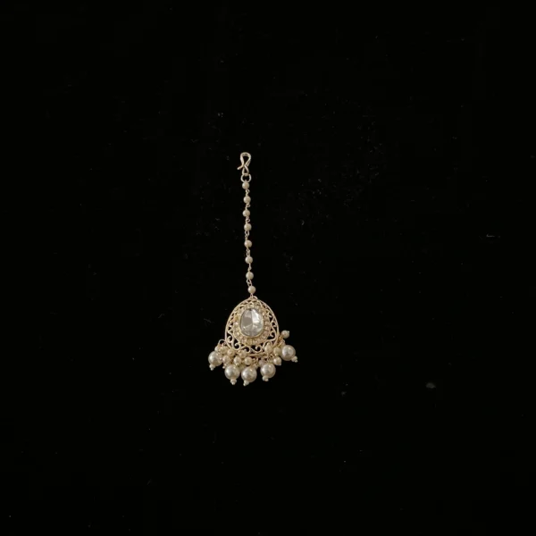 mangtika kundan