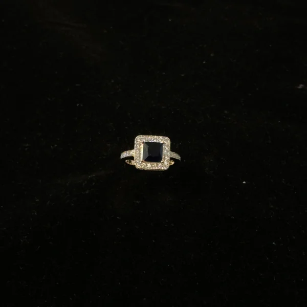 Ring
