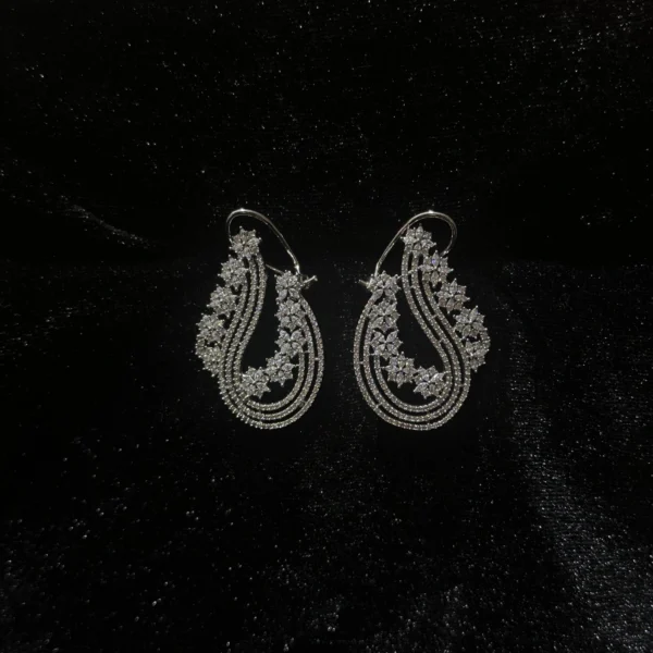 Star Swing Diamond Earrings