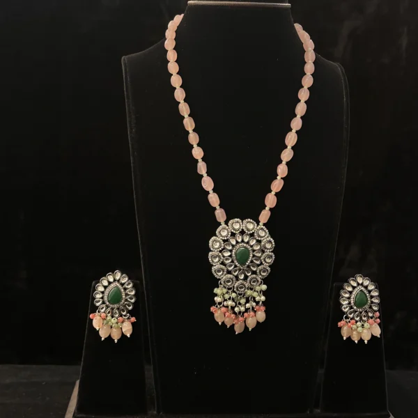 Kundan  and Pearl Necklace set