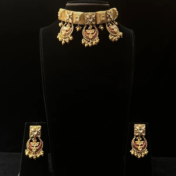 Kundan  and Pearl Necklace set