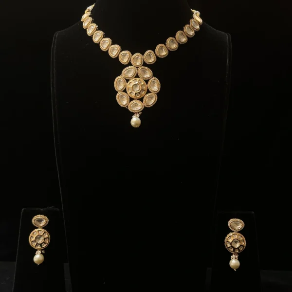 Kundan  and Pearl Necklace set