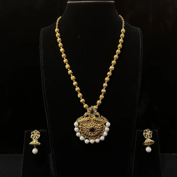 Gold  Necklace set