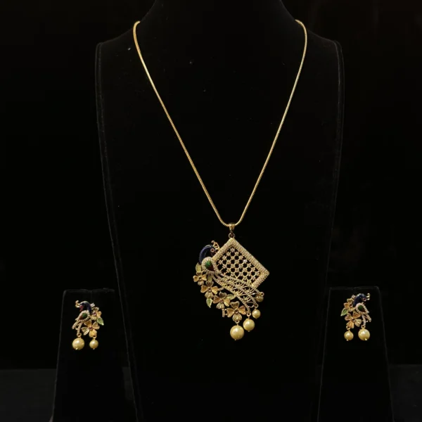 Pendant Set