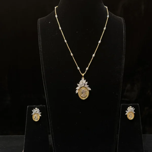 Pendant Set