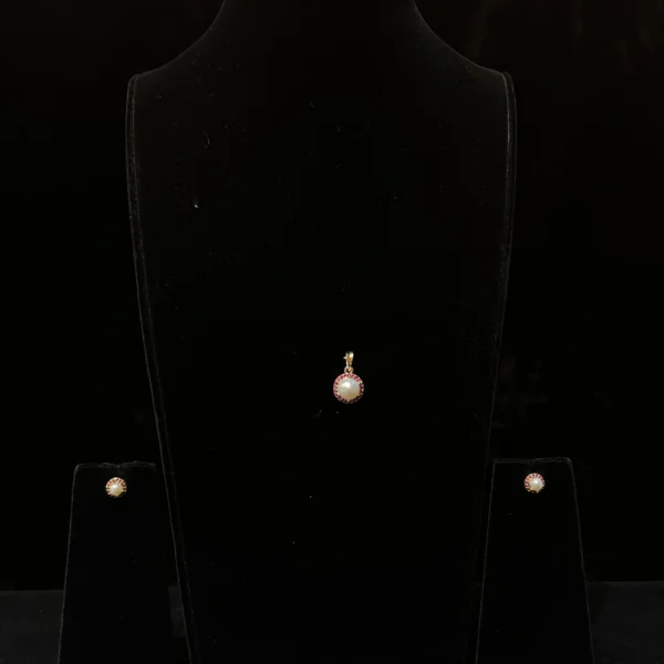 Diamond Pendant Set
