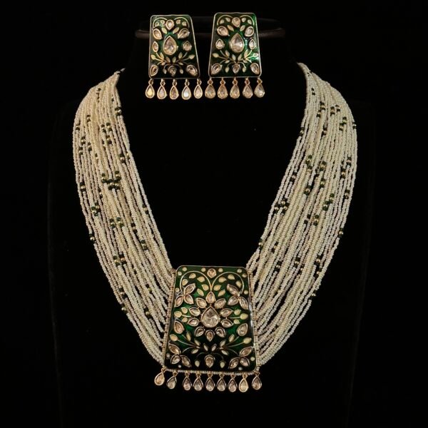 KUNDAN PEARL SET