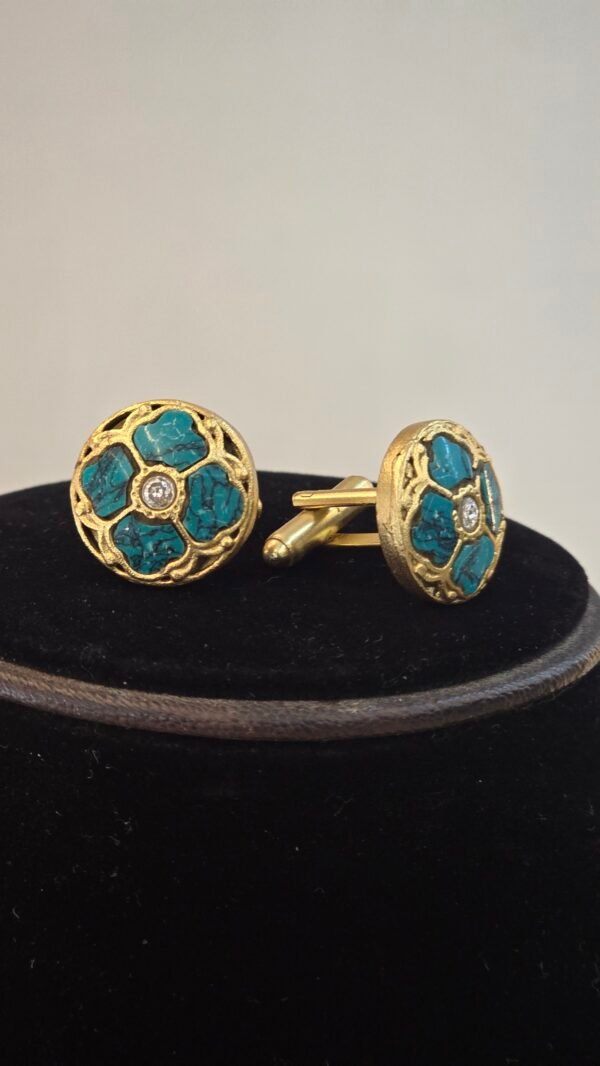 Cufflinks