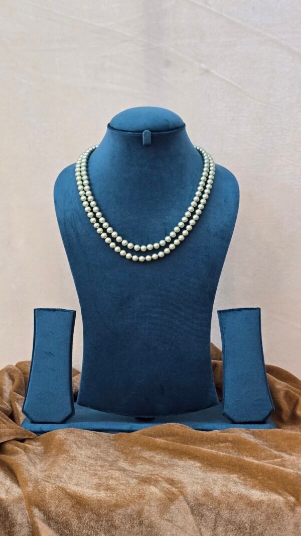 Lush Green Charm - Image 2