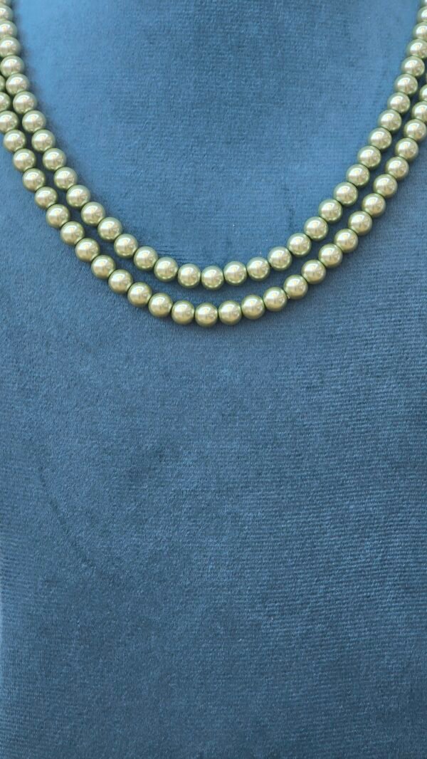 Lush Green Charm - Image 3