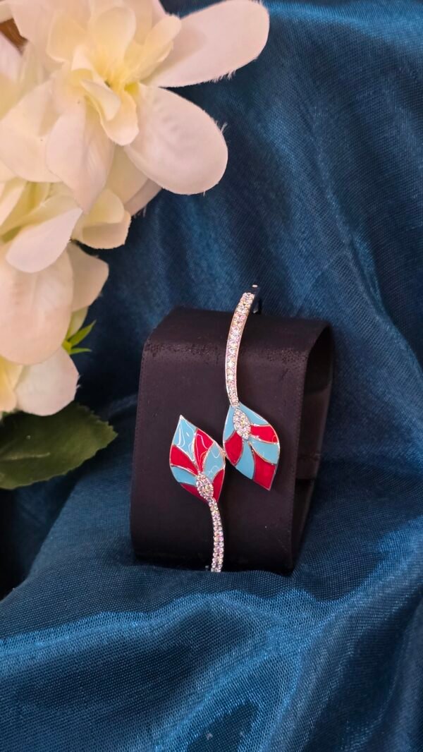 Turquoise Scarlet - Image 3