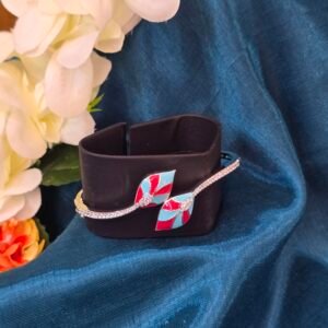 Turquoise Scarlet