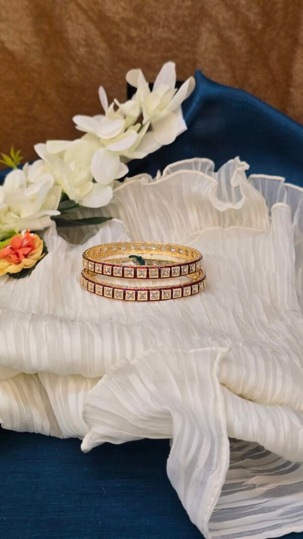 Regal Red Kundan - Image 3