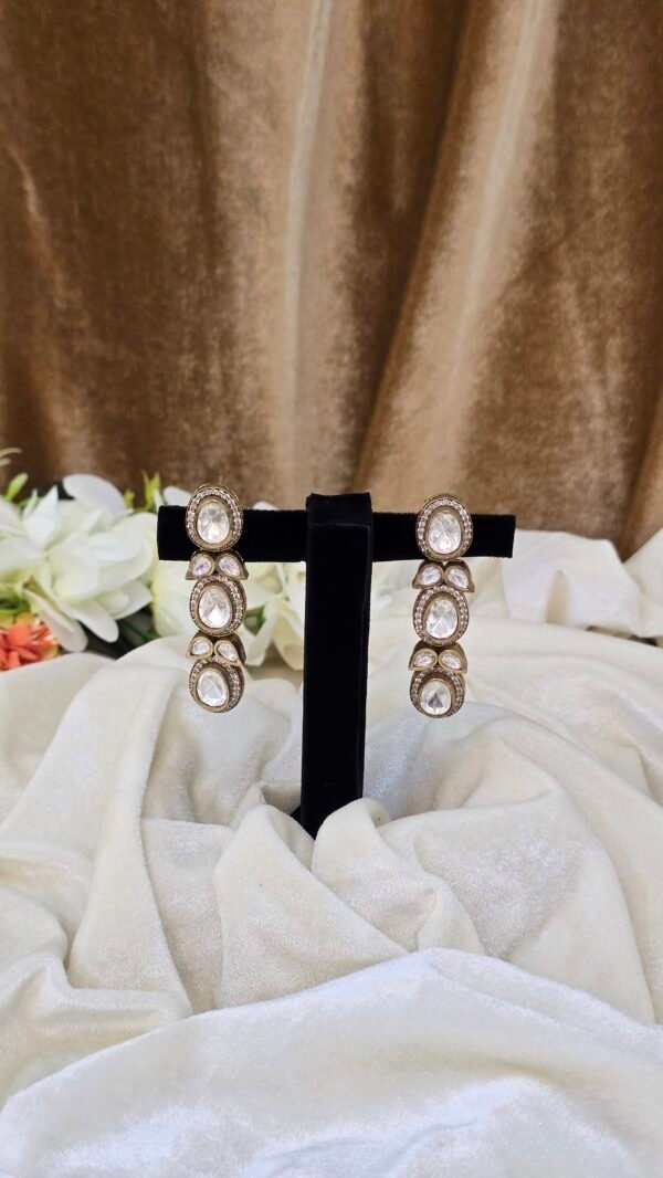 Divine Kundan - Image 3
