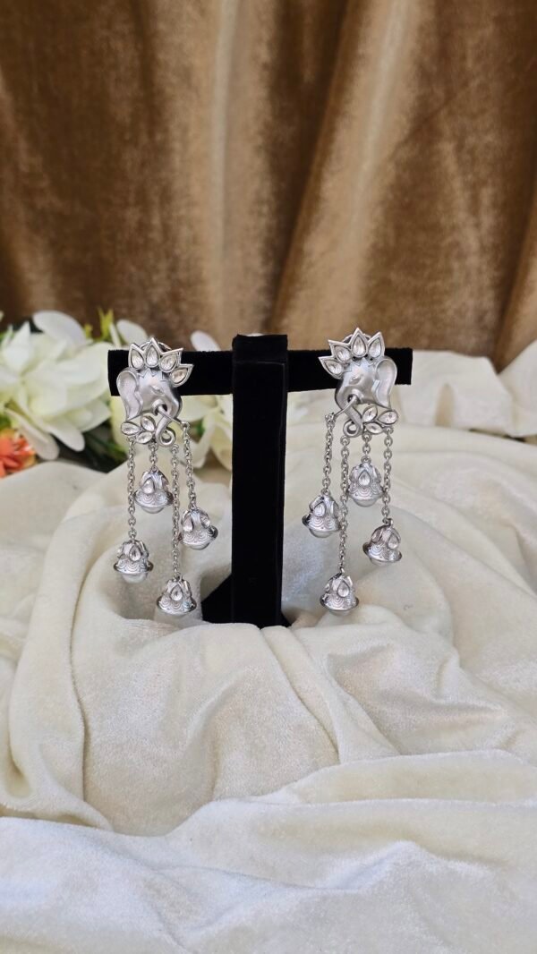 Pearl Drop Floral - Image 3