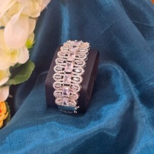 Luxe Spark