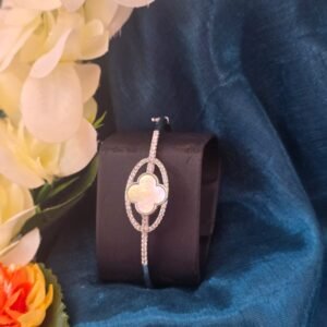 Elegance  Shine
